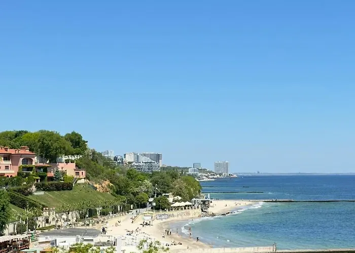 Apartment жк Avinion, вид на море Odessa