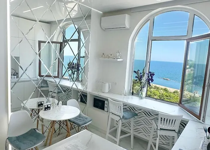 Apartment жк Avinion, вид на море Odesa